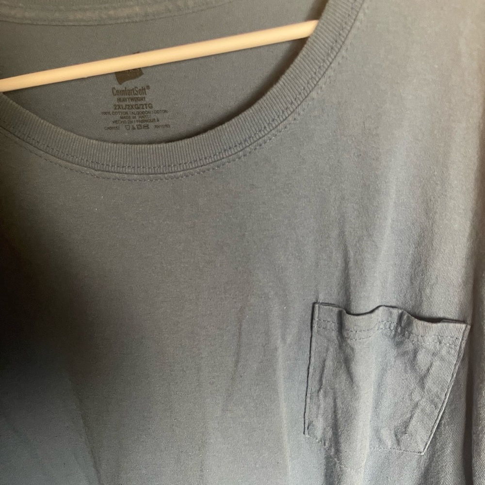 Blue tee - Picture 2 of 3